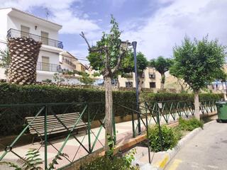 Maison jumelée à Cortes y Graena. Casa en venta en cortes y graena