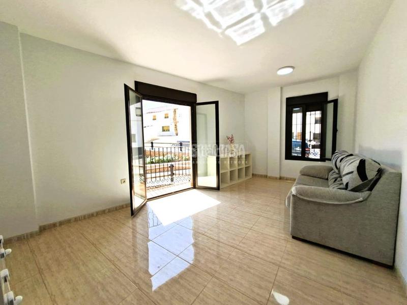 Foto a9922824-968a-4339-91da-7a4c252951f0. Piso  en venta en Valle del Zalabí