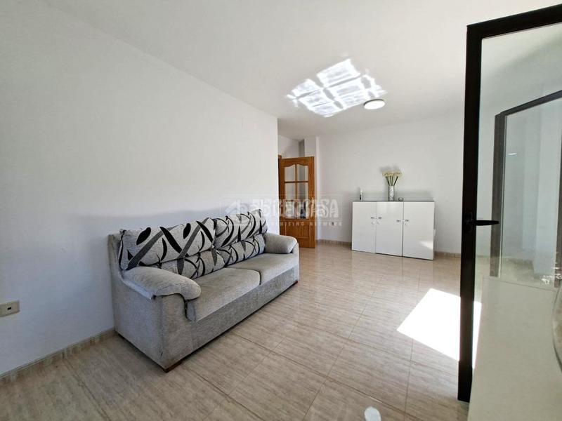 Foto b9b071f9-0b22-4560-a9af-5d2792ae0c95. Piso  en venta en Valle del Zalabí