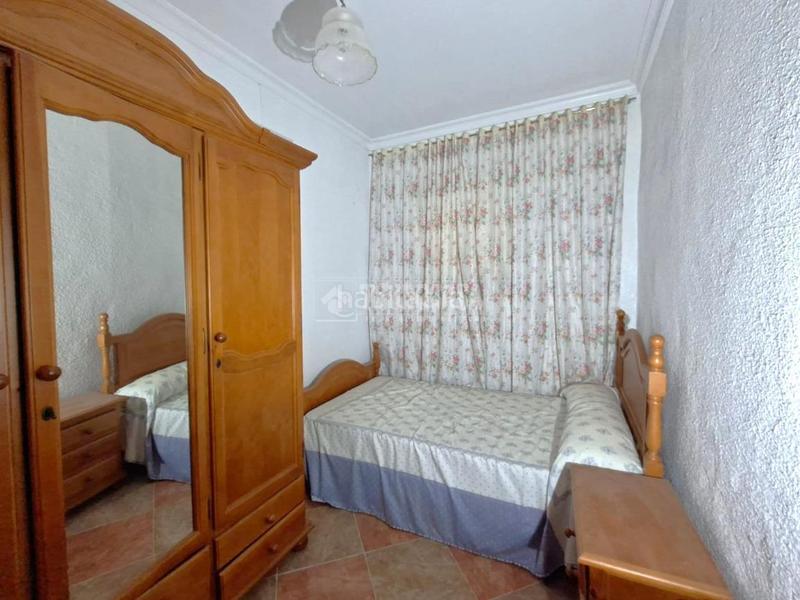 Foto f3251e61-7190-42cf-8a2f-52fa9a06e2ee. Casa bifamiliare in Guadix
