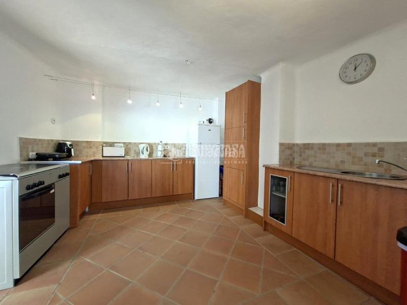 Foto 30b516fc-9ec1-4588-a959-dc2ed12a3a4c. Casa pareada casa en venta en Alquife