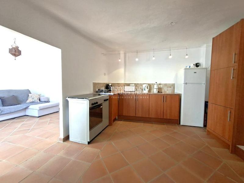 Foto 755486b2-599b-4f03-826b-59433d8e5188. Casa pareada casa en venta en Alquife