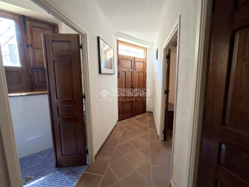 Foto c09b88af-23d2-4493-ad61-6e64a811975b. Casa pareada casa en venta en Alquife