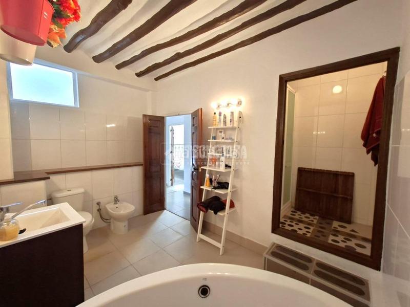 Foto c97685f5-7940-49da-a2a1-52d85f36c4e8. Casa pareada casa en venta en Alquife