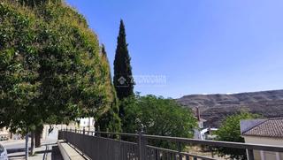 Casa aparellada en Guadix. Casa en venta en benala