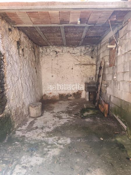 Foto ec332756-713f-4bd0-b39e-7b3bc378c24a. Casa aparellada a Darro