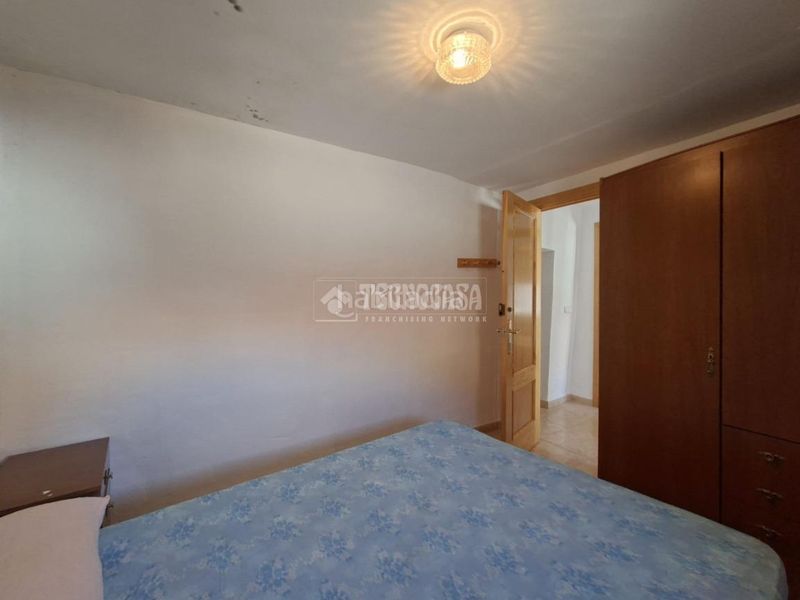 Foto 3d9ea9ab-9104-4352-9afc-138122454885. Casa aparellada amb calefacció a Lanteira