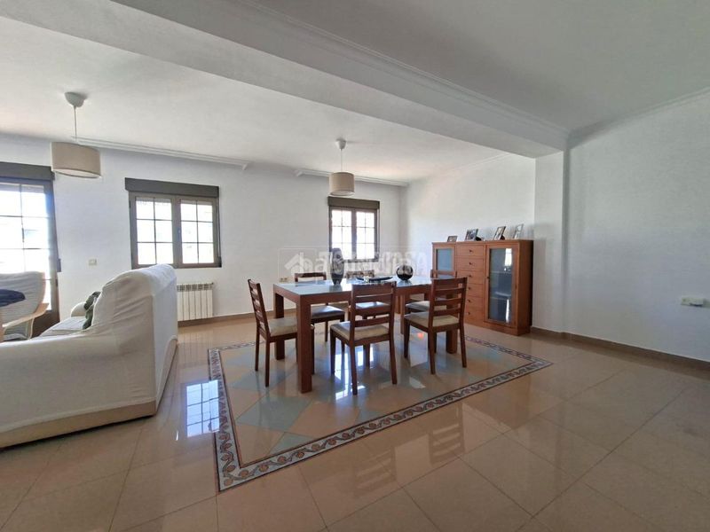 Foto 00a03f02-2c23-4ccb-8a8b-91f345a3bcef. Piso  en venta en Guadix