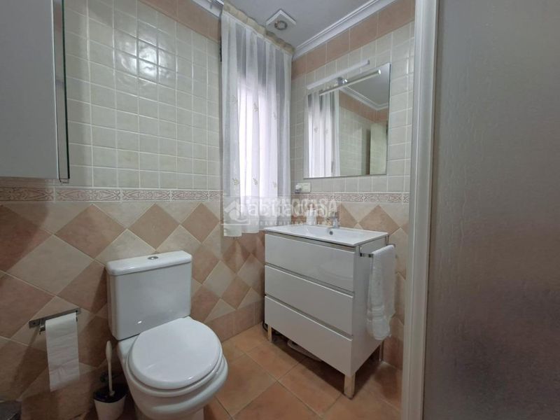 Foto 24abc6d9-4ea1-4e88-a959-9ac533b8a24d. Piso  en venta en Guadix