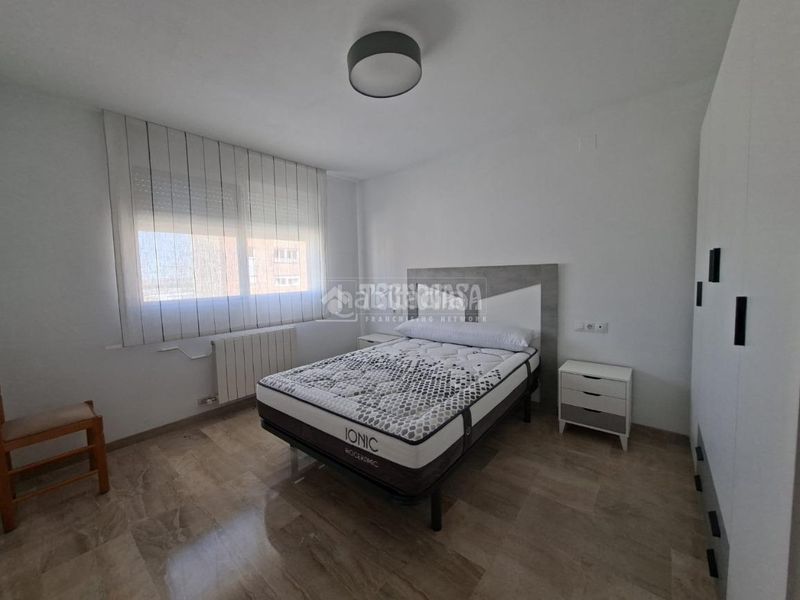 Foto 51cd08f3-69d8-44ce-856f-32c1082c0848. Pis amb calefacció a Guadix