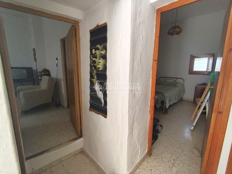 Foto f48be819-3349-4efe-b553-aa2a34f42b04. Maison jumelée dans Gor