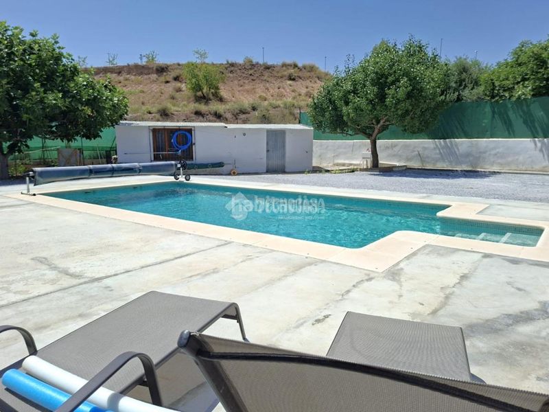 Foto a20b8af0-7267-461e-928a-00cf3718e6d2. Casa amb calefacció aparcament a Zújar