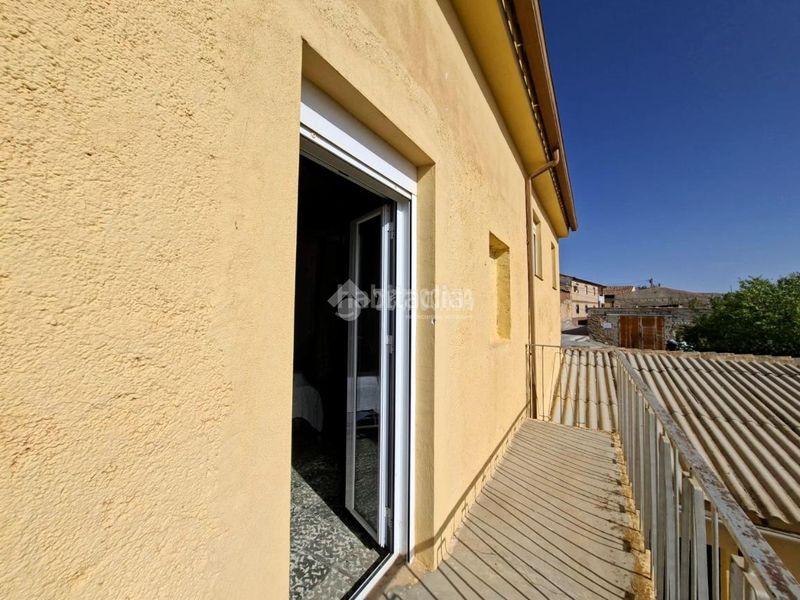 Foto 00680919-9499-43c0-82cd-5cf974364972. Towny house in Darro