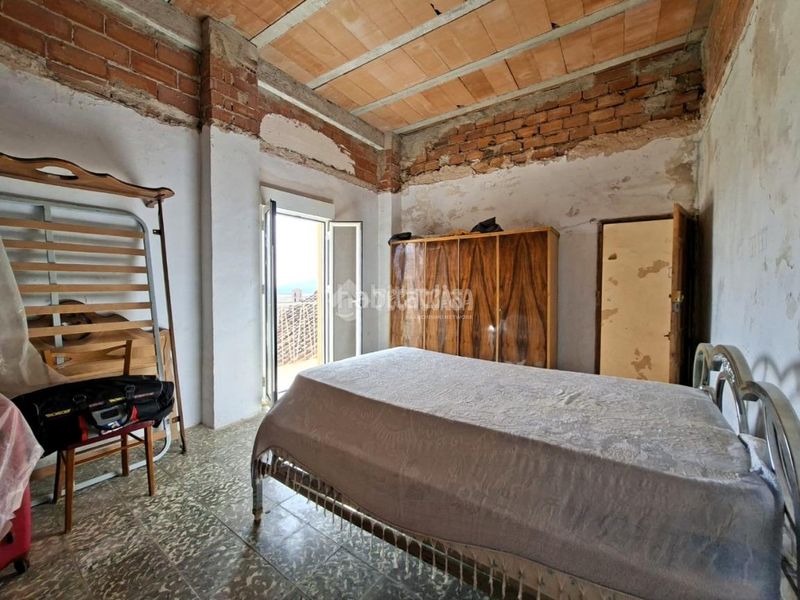 Foto 4b0a182d-0d30-4649-91b1-10c0e3e95461. Towny house in Darro