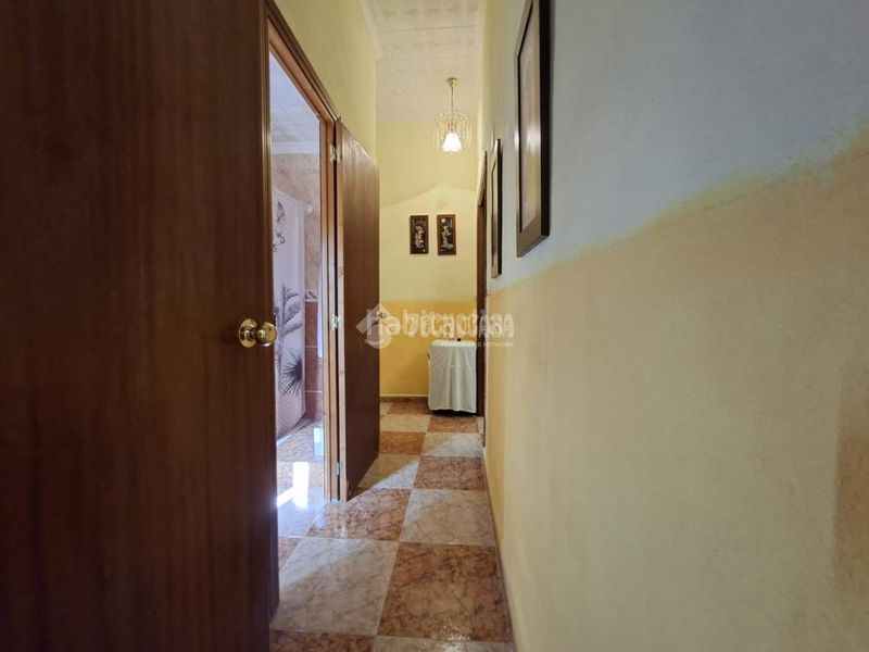 Foto 5bbf686f-383d-4b20-af6b-6c6ad83a59b9. Towny house in Darro