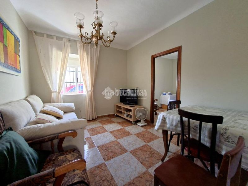 Foto a041a488-eb7d-49a9-9cb5-f12c56d5ee77. Towny house in Darro