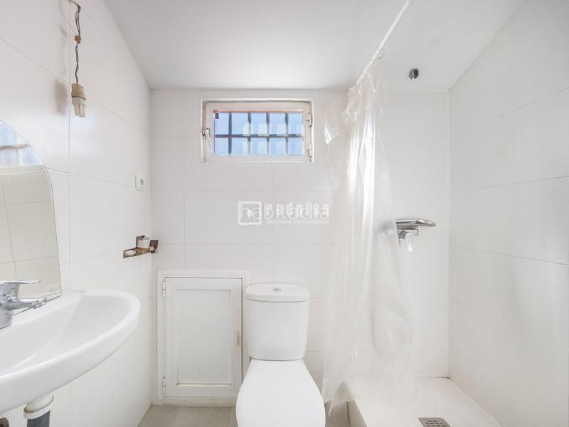 Foto de0c89e0-9645-4c7d-8b7d-015db2c7428d. Estudio excelente oportunidad de inversión en el centro ! en Madrid