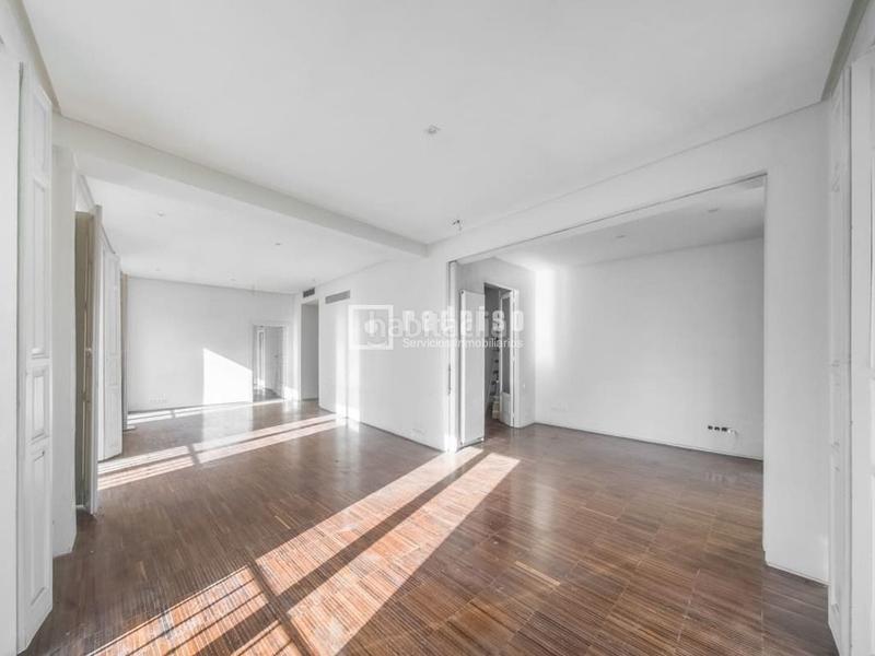 Foto 628cf41f-8d47-4fb7-94d7-4762ab6a5207. Pis amb calefacció a Sol Madrid