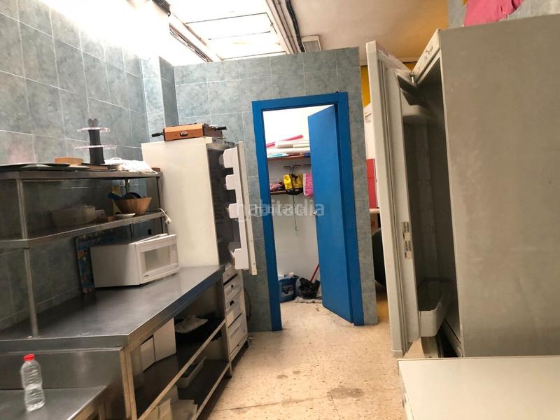 Foto 4ffdba3f-1840-46df-9fd0-8abba2ccfe1c. Local comercial a La Maurina Terrassa