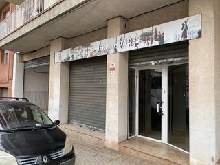 Miete Geschäftsraum in Les Arenes - La Grípia - Can Montllor