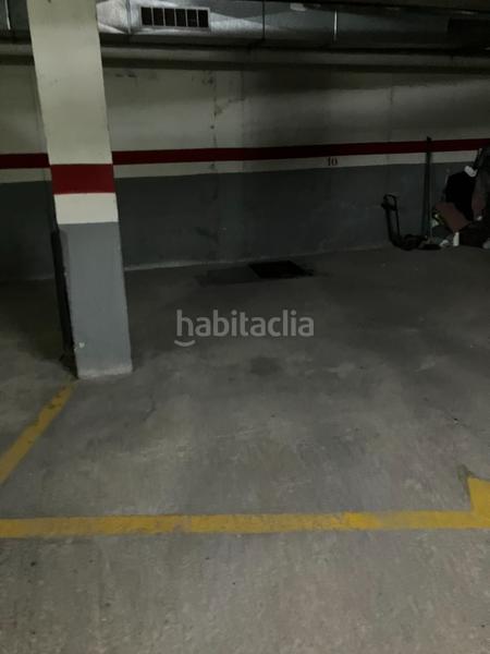 Foto 3145c960-1963-4c8e-bf0f-54fed9290b55. Autoparkplatz in La Cogullada Terrassa