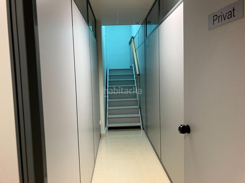 Foto 2ae4e0ff-4a66-44d7-a783-e9affa86e413. Location local commercial dans San Pere Terrassa