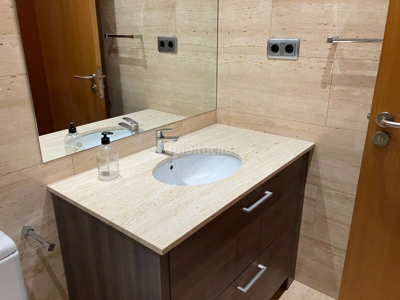 Foto f6365337-536b-47f7-9451-dd99fe75be54. Pis amb calefacció a Barri del Centre Terrassa