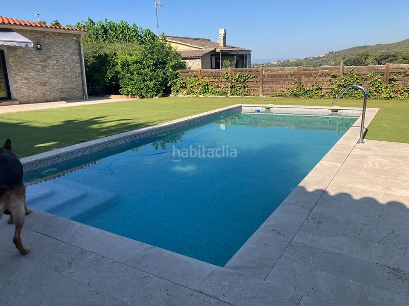 Foto a50bfe60-f858-4c00-a684-c4f99636af34. Casa amb calefacció piscina a Can Gonteres Terrassa
