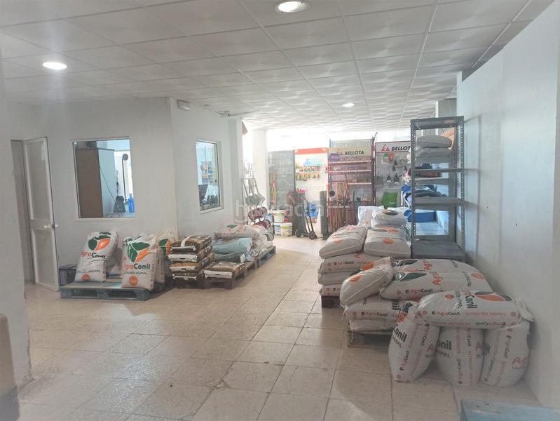 Foto 72a2ec9f-1de0-46bd-8650-1af322114a95. Local comercial  en excelente ubicaciu00f3n. en Tarifa