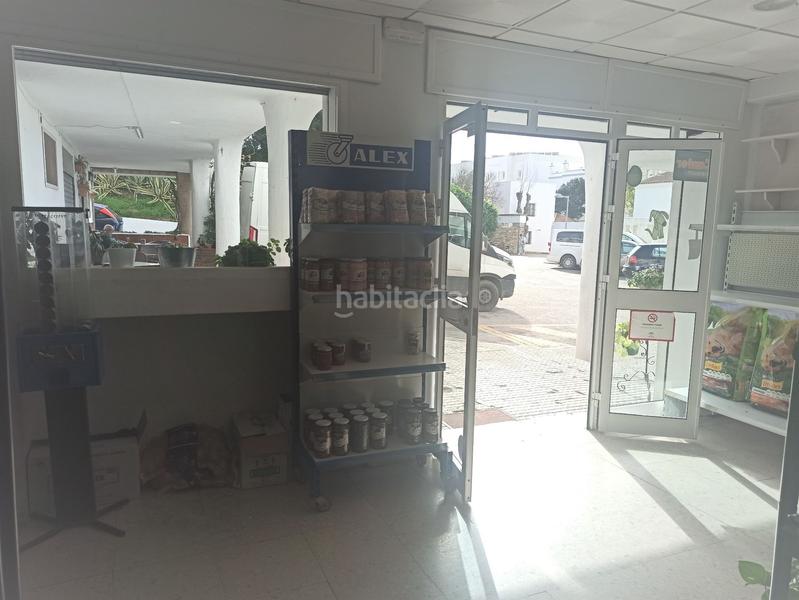 Foto cd819be9-a0f9-4146-ac24-12ee193628b0. Local comercial  en excelente ubicaciu00f3n. en Tarifa