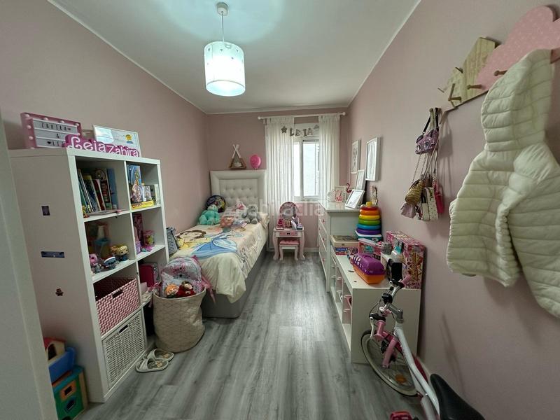 Foto d0df10c5-c6ac-43b3-9ee9-b6e08cd73055. Piso se vende piso en la zona de periañez en San José-San Bernardo Línea de la Concepción (La)