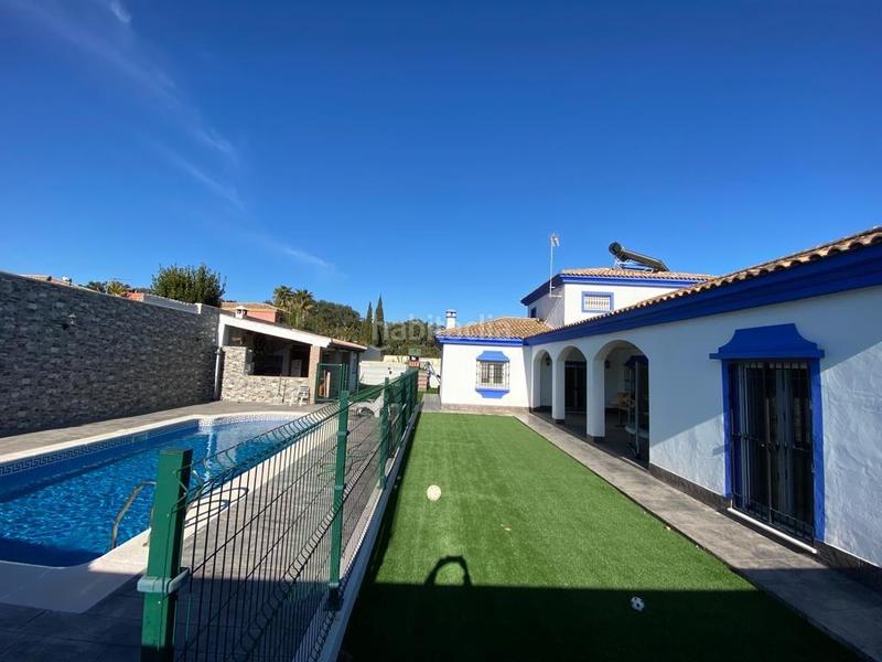 Foto 7dc4e411-5fa4-4b10-8a32-59811c9f7dc7. Chalet avec parking piscine dans Barrios (Los)