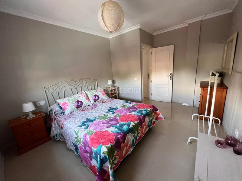 Foto 83cbcdff-2c98-4a7f-be99-943e379882dc. Chalet avec parking piscine dans Barrios (Los)