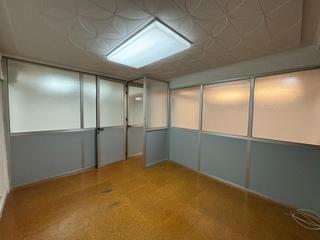 Office space in Casco Antiguo. Oficina en pleno centro de algeciras  calle ancha  alquilada
