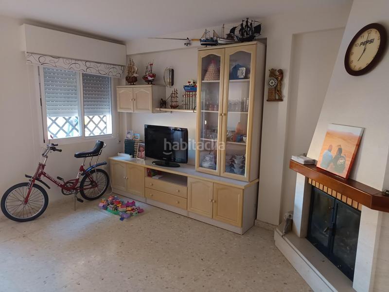 Foto bb904e68-4a4d-409e-b459-e52816e95994. Alquiler casa adosada se alquila adosado en las terrazas de algetares en Algeciras