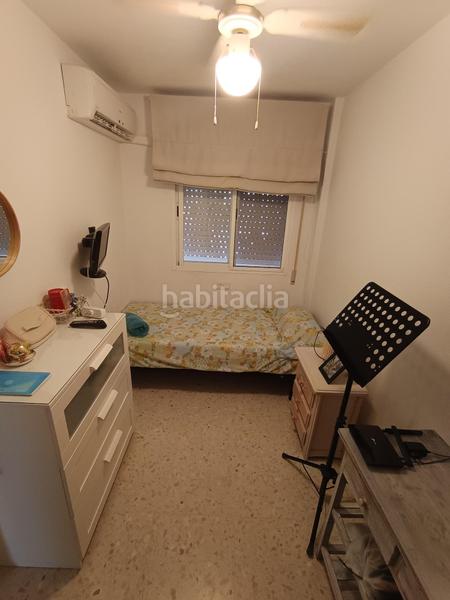 Foto e3262dff-e72d-40a4-acf3-90064c1d1a50. Lloguer casa adossada amb aparcament a San García Algeciras