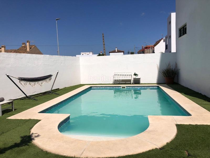 Foto 442d0893-6877-478b-8a78-0d1cd4f383b4. Maison jumelée avec parking dans La Granja - La Colina - Los Pastores Algeciras