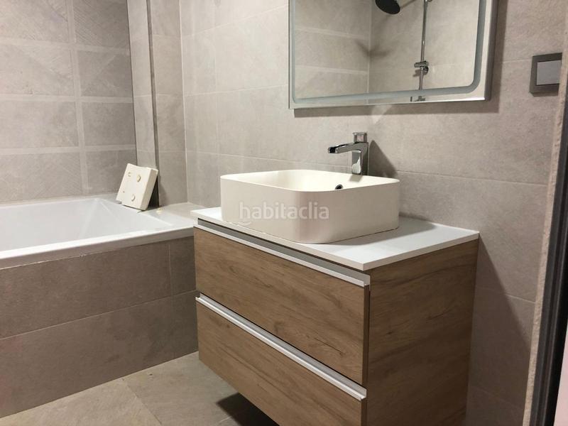 Foto 73f111c4-0b7a-49d7-87f8-bc903e52a383. Maison jumelée avec parking dans La Granja - La Colina - Los Pastores Algeciras