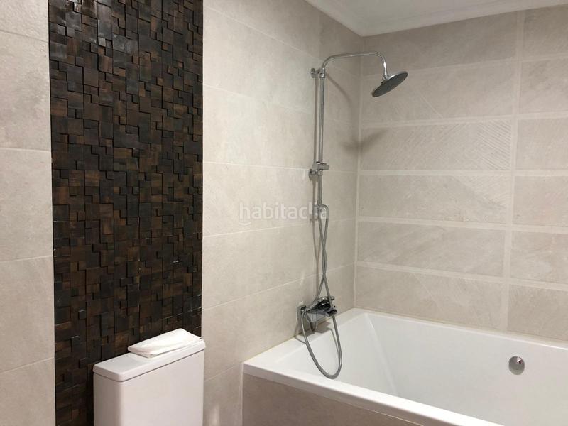 Foto ca291d3f-2683-430c-86b8-4cb34576a7fd. Maison jumelée avec parking dans La Granja - La Colina - Los Pastores Algeciras