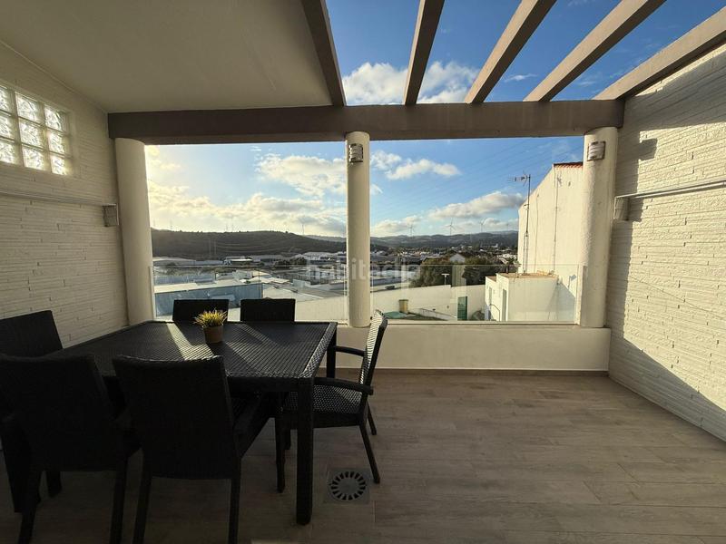 Foto 7d4d9d64-aadd-455e-8e53-ae4b05158ca3. Chalet mit parking in Taraguilla-Estación San Roque