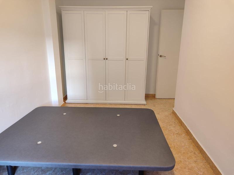 Foto 0ef0da04-5d13-4618-958e-746871ccf13e. Alquiler piso se alquila vivienda en urbanización carteya en Algeciras
