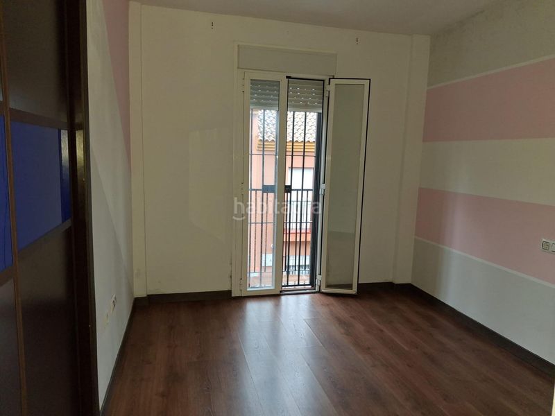 Foto 16a4ab54-d15a-4186-bfe5-4a00b04dbb16. Casa adossada amb aparcament a Pescadores - Saladillo Algeciras