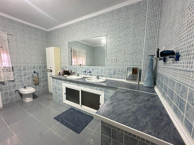 Foto 2259b52e-c2bc-4582-9f8d-ab7643df084e. Casa amb aparcament a El Zabal-Santa Margarita Línea de la Concepción (La)