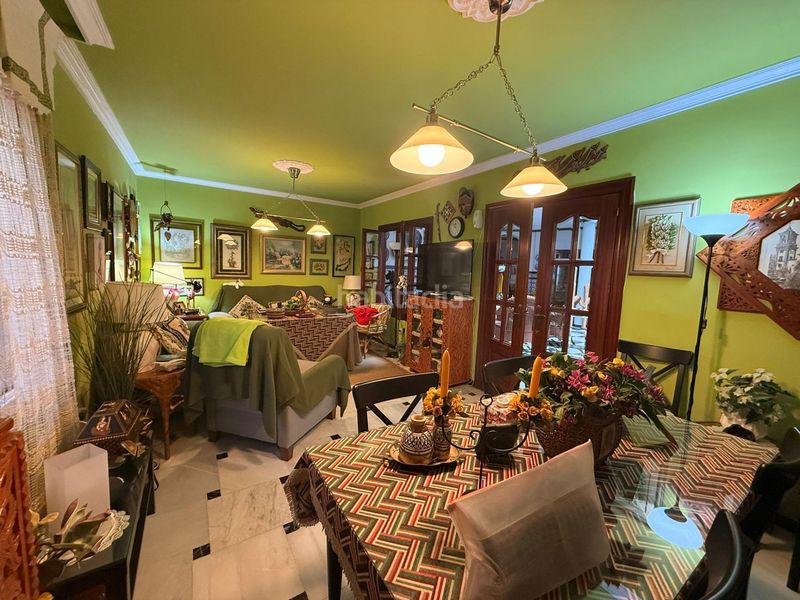 Foto f612ce06-ecb2-4203-bf78-40077f44310e. Casa amb aparcament a Casco Antiguo Algeciras