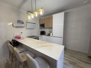 House in Casco Antiguo. Se vende planta baja en el centro de algeciras!