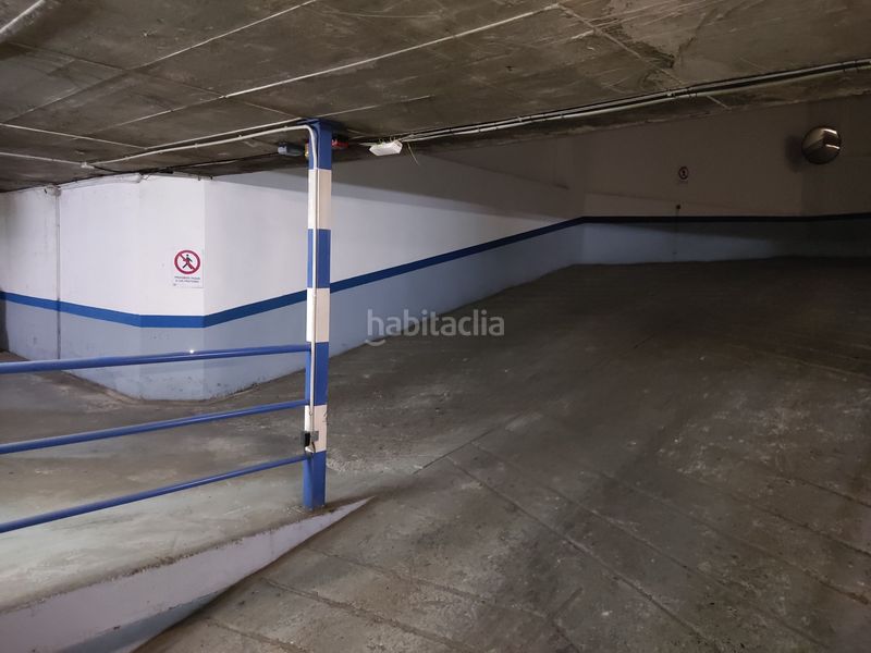 Foto 5fdc9cb1-fc13-43c5-b99b-4442bb38d16a. Car parking in carrer de les corts catalanes 1 in Lleida