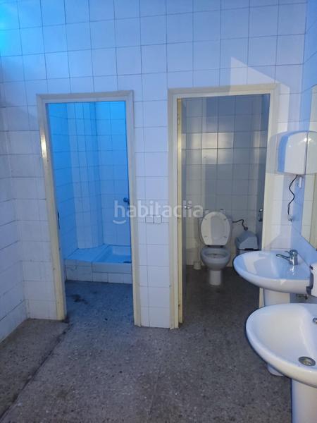 Foto 08ed940d-5c15-4af4-b421-1f6ebdaeb663. Lloguer local comercial a Móra d´Ebre