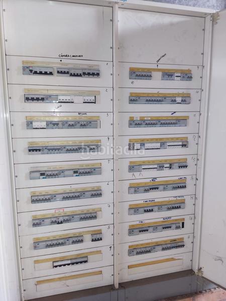 Foto 6a82f499-0c62-4a74-b319-821d8a12d441. Lloguer local comercial a Móra d´Ebre