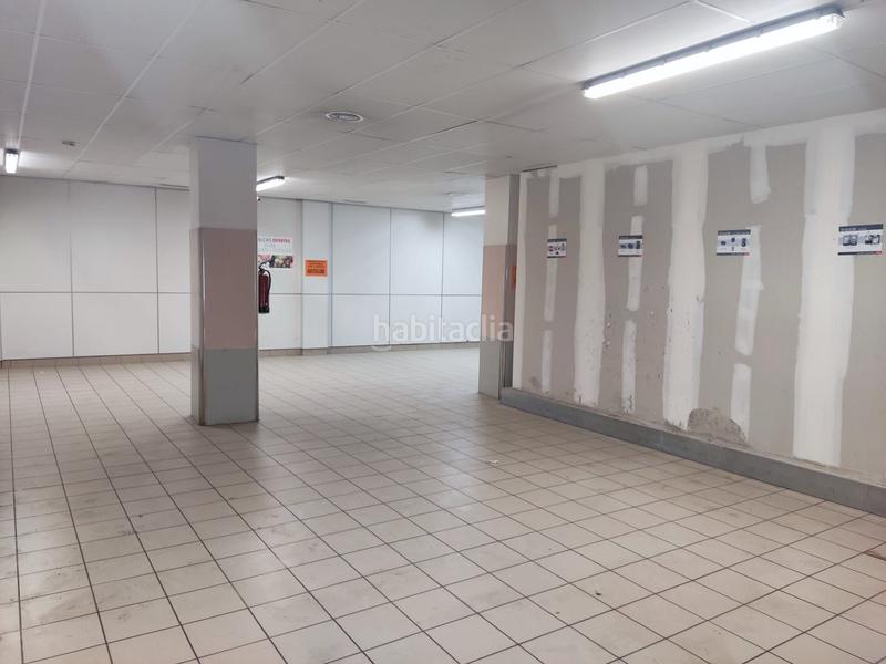 Foto 7cb328d7-910e-4195-9b56-c7221e678e7a. Lloguer local comercial a Móra d´Ebre