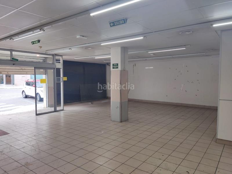 Foto b78b4c07-e0de-44de-9f37-02fad43b8a32. Lloguer local comercial a Móra d´Ebre